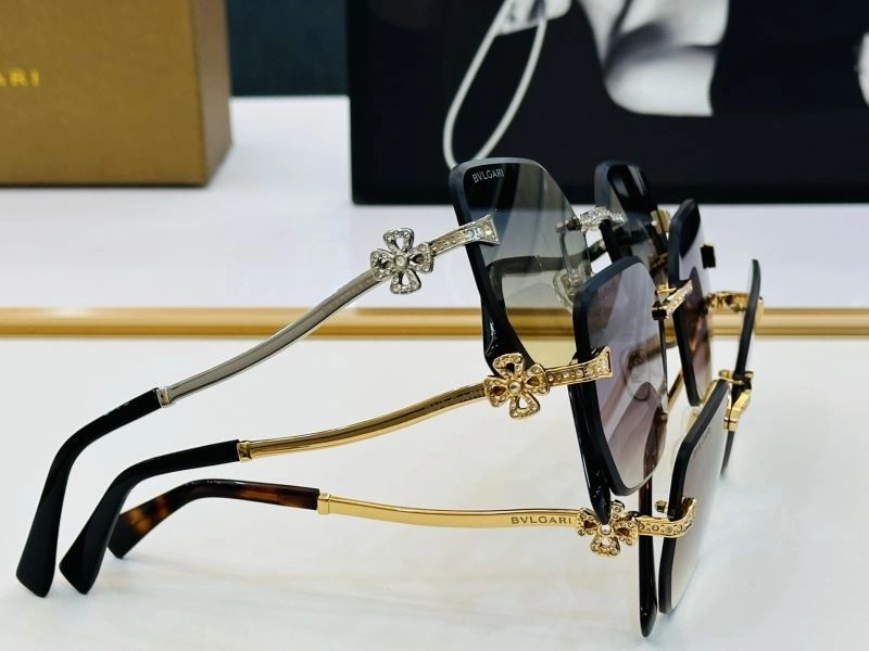 Lightweight Bvlgari Sunglasses 277260