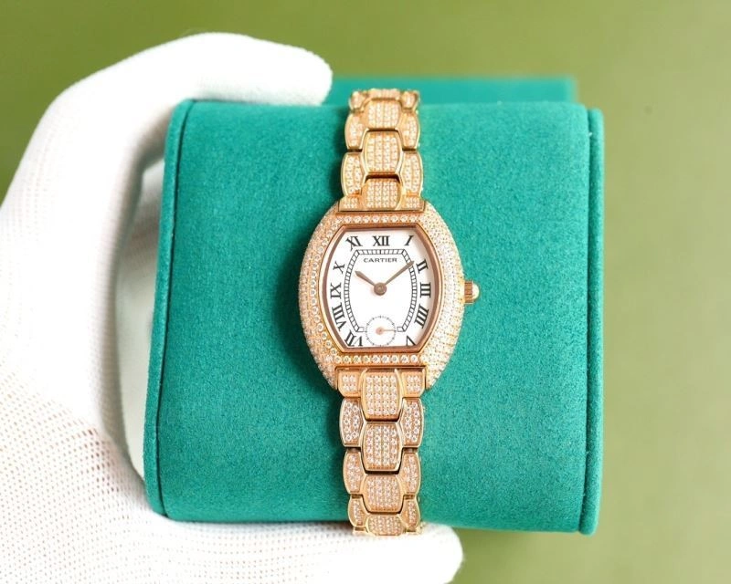 Packable CARTIER Watches 181135