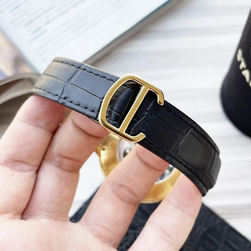 Breathable CARTIER Watches 181133