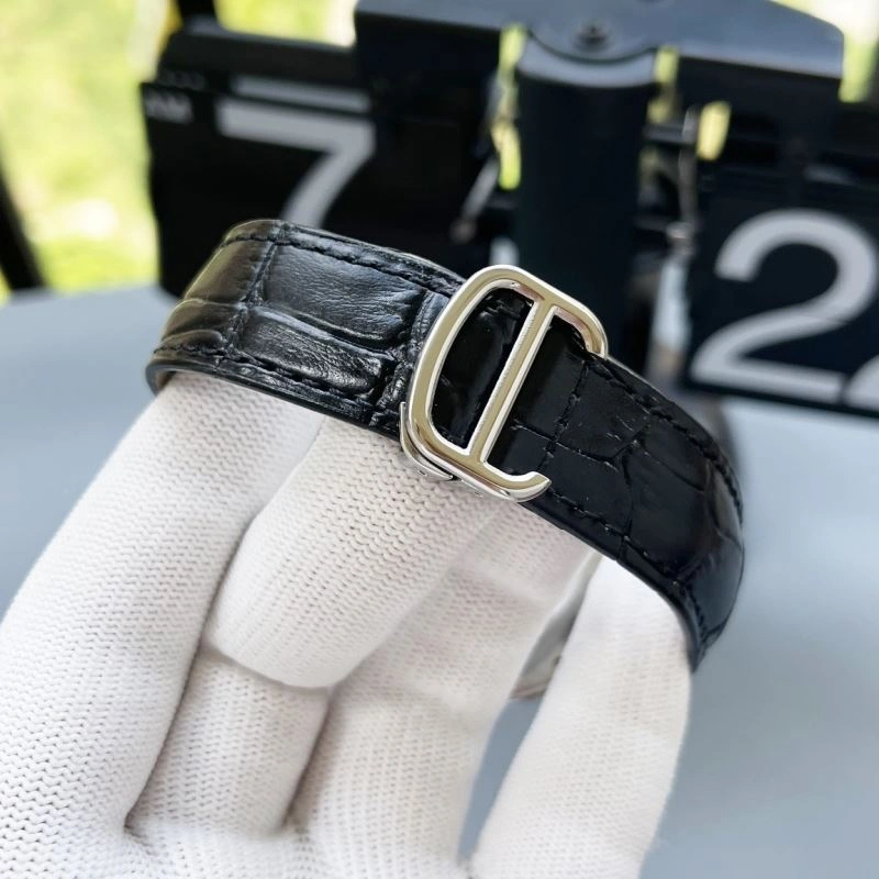 FashionForward CARTIER Watches 181100