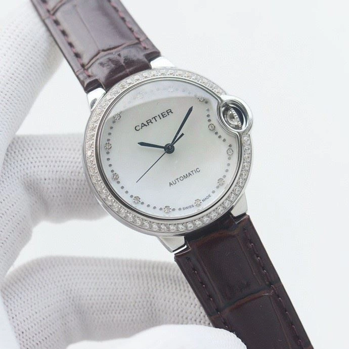 Chic CARTIER Watches 181059