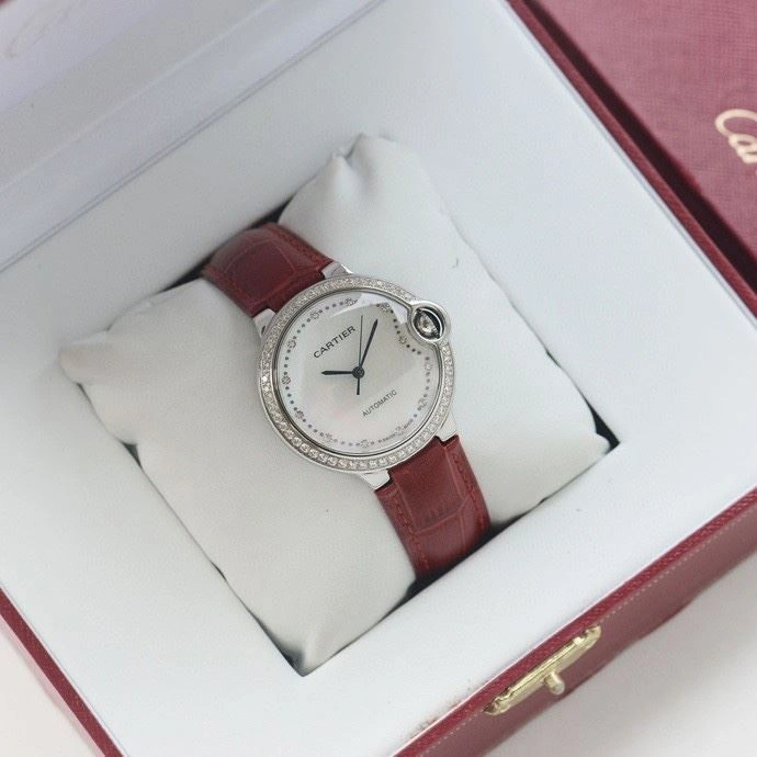 Chic CARTIER Watches 181059