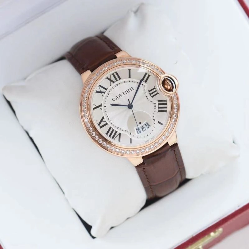 Bright CARTIER Watches 181070