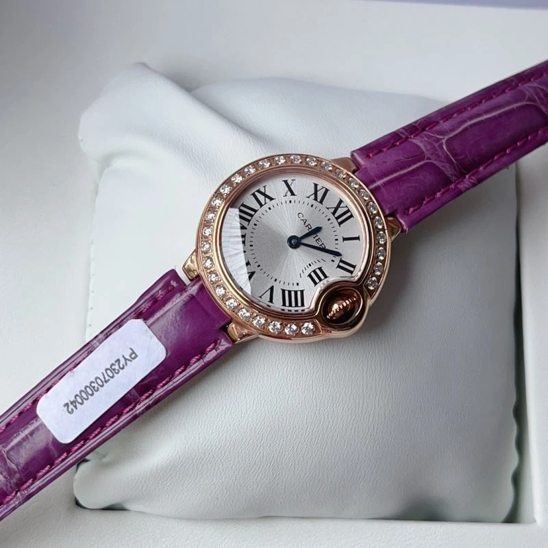 Bright CARTIER Watches 181045