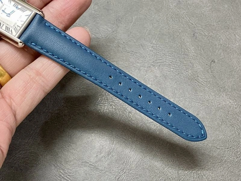 Packable CARTIER Watches 181032
