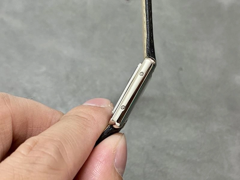 Reliable CARTIER Watches 181039