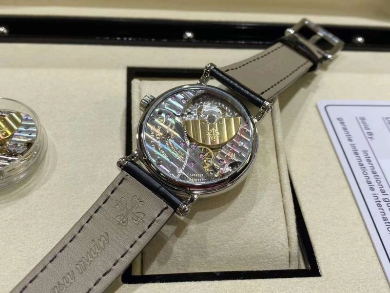 CARTIER Watches Popular 181022