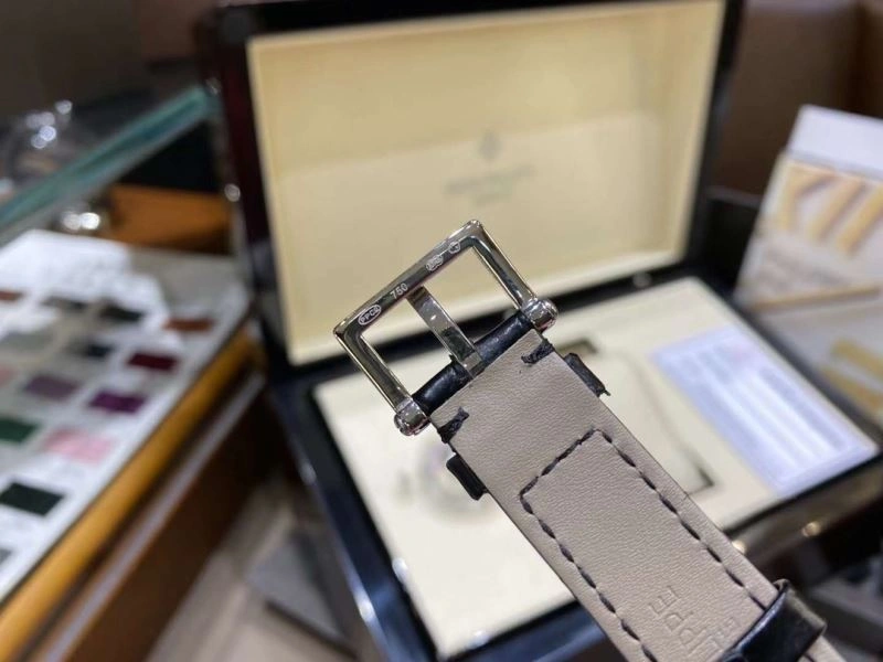 CARTIER Watches Popular 181022