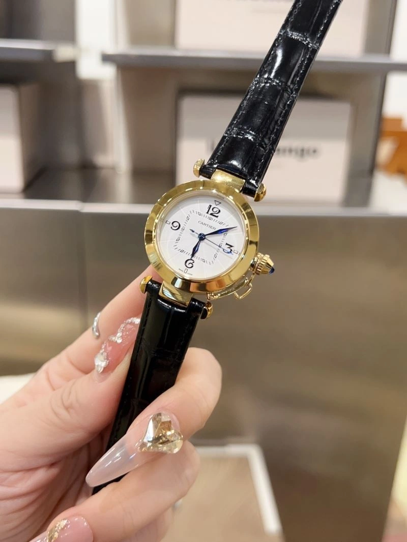 Contemporary CARTIER Watches 181009