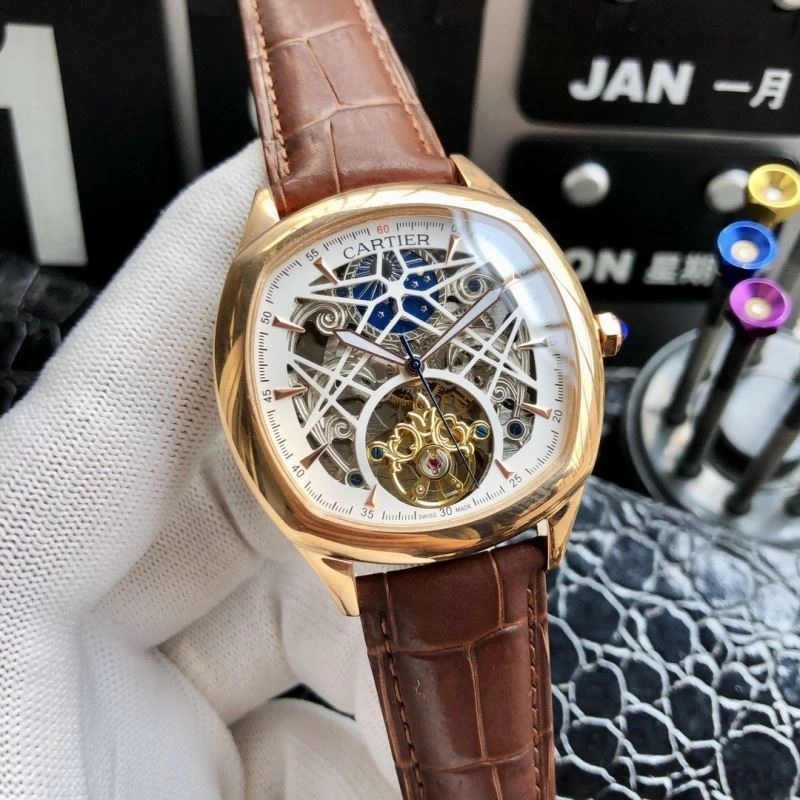 Classic CARTIER Watches 181004