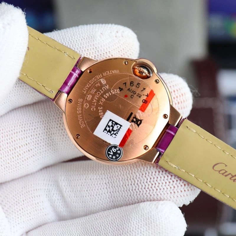 Sporty CARTIER Watches 180973