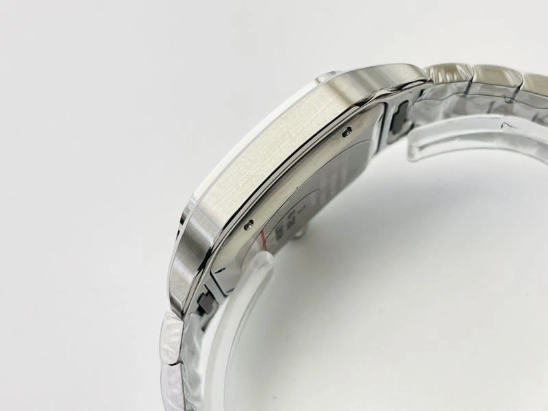 Fashionable CARTIER Watches 180963