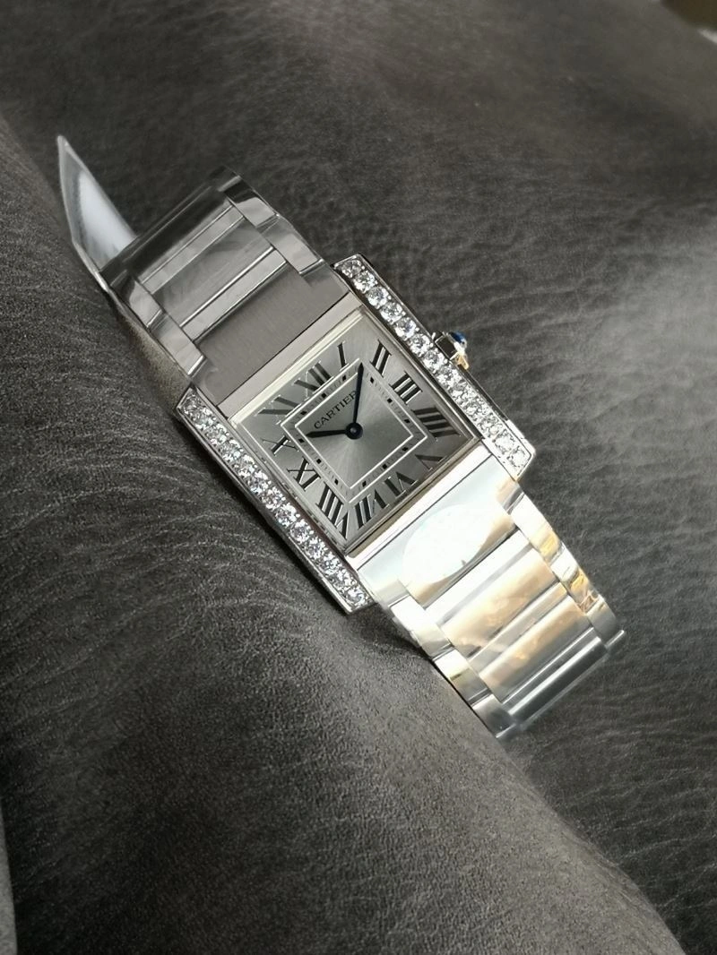 Cozy CARTIER Watches 180949