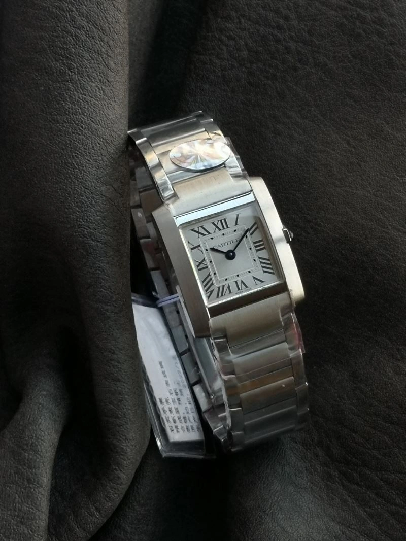Refined CARTIER Watches 180938