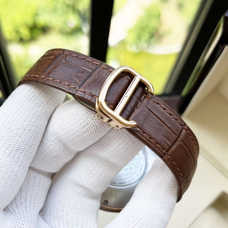Lightweight CARTIER Watches 180954