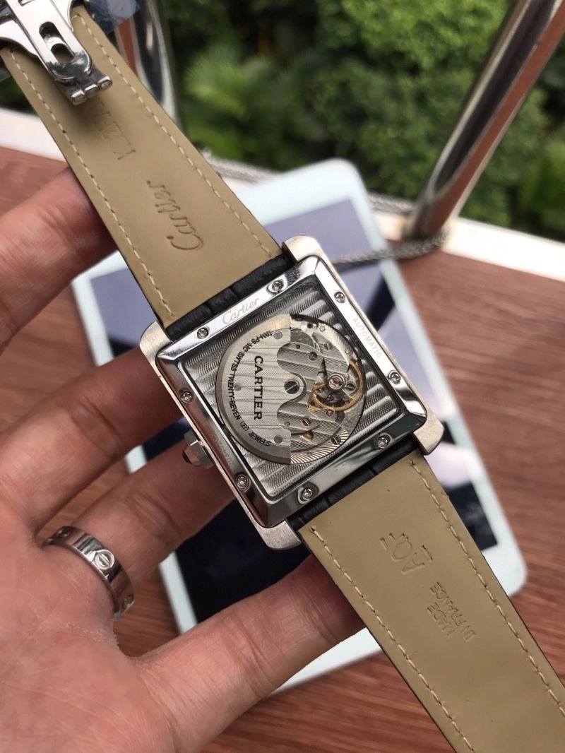 Seasonal CARTIER Watches 180932