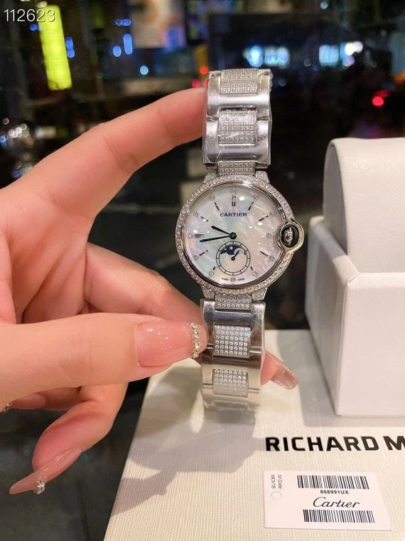 Chic CARTIER Watches 180927