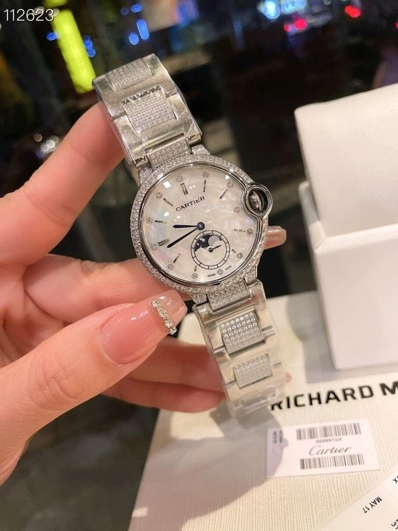 Chic CARTIER Watches 180927