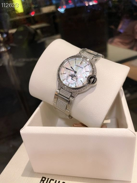 Chic CARTIER Watches 180927