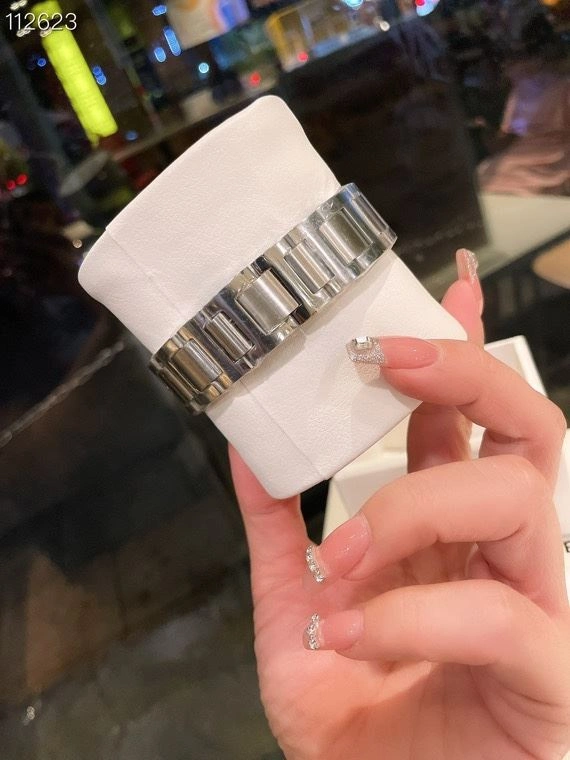 Chic CARTIER Watches 180927