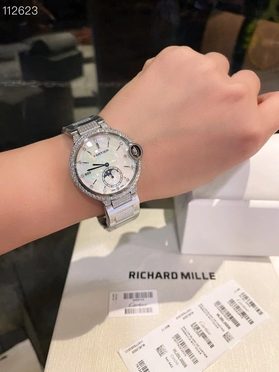 Chic CARTIER Watches 180927