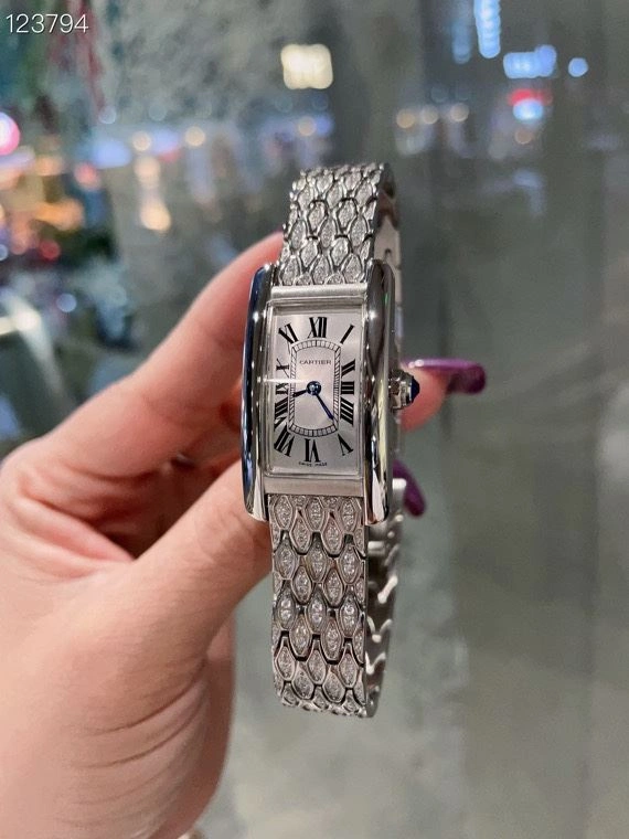 CARTIER Watches EyeCatching 180924