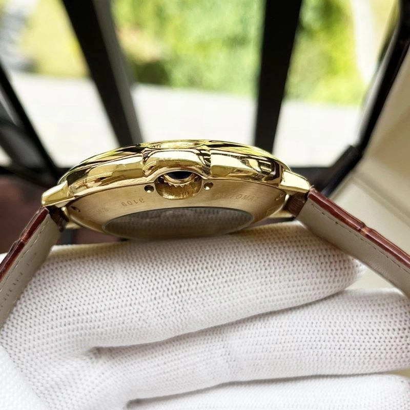 Breathable CARTIER Watches 180921