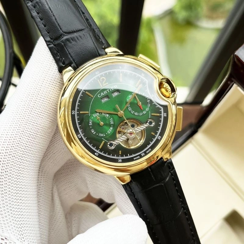 Attractive CARTIER Watches 180908