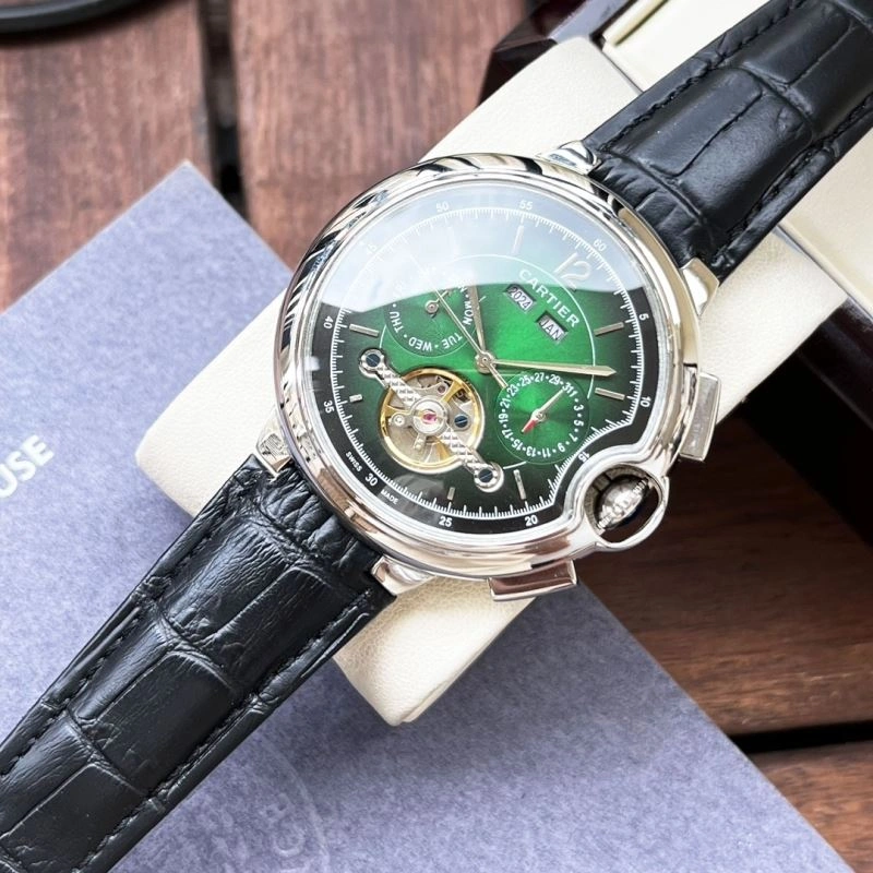 Attractive CARTIER Watches 180908