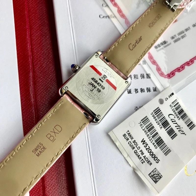 Sleek CARTIER Watches 180912