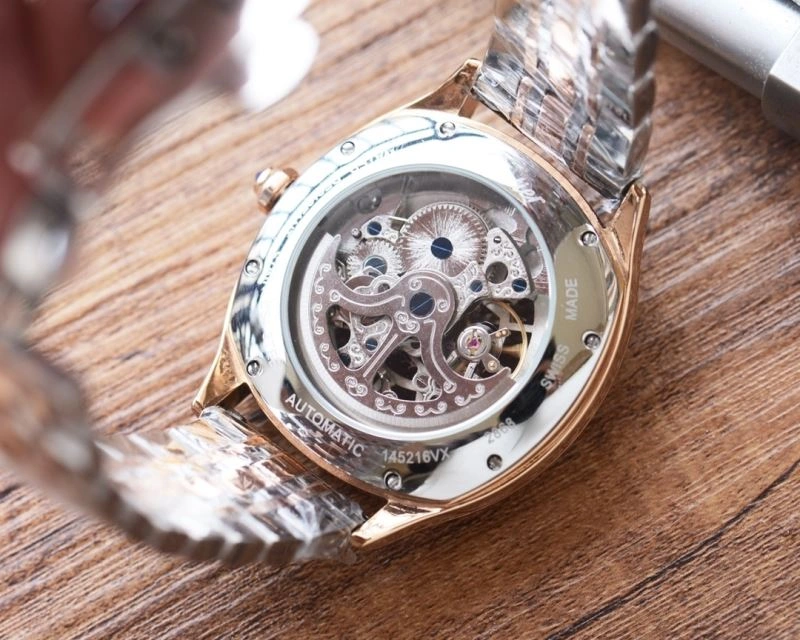 SunProtective CARTIER Watches 180866