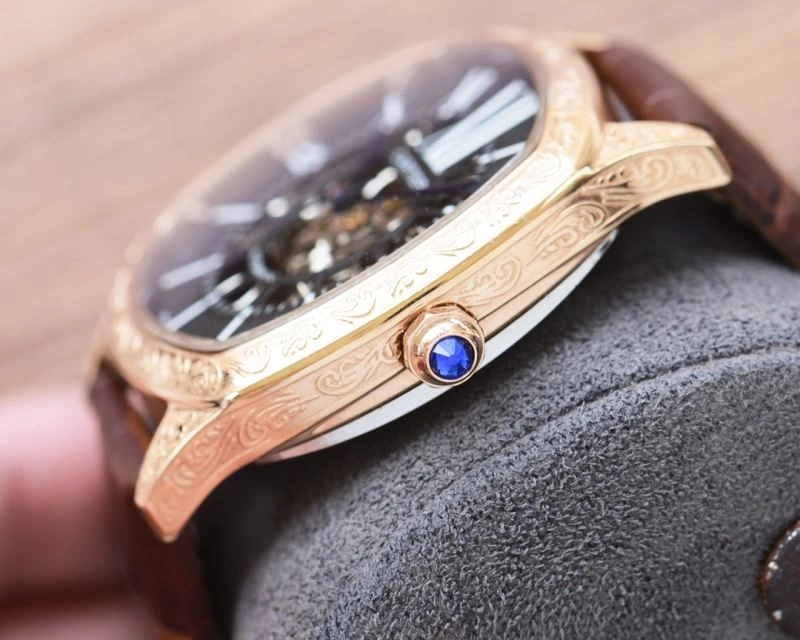 Attractive CARTIER Watches 180879
