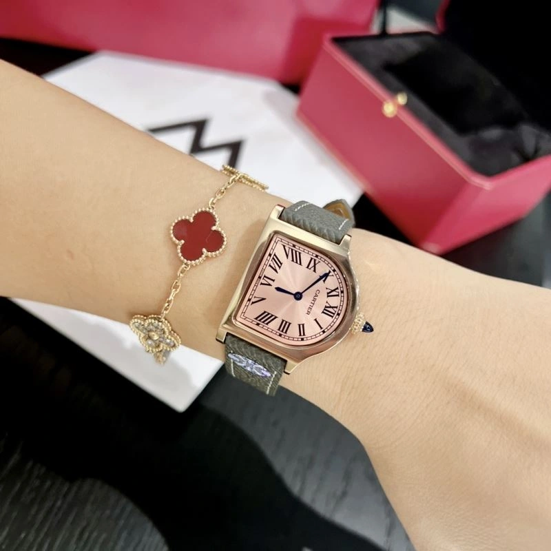 Bold CARTIER Watches 180862