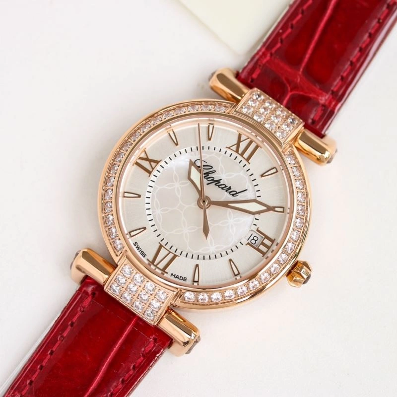 WellDesigned CARTIER Watches 180853