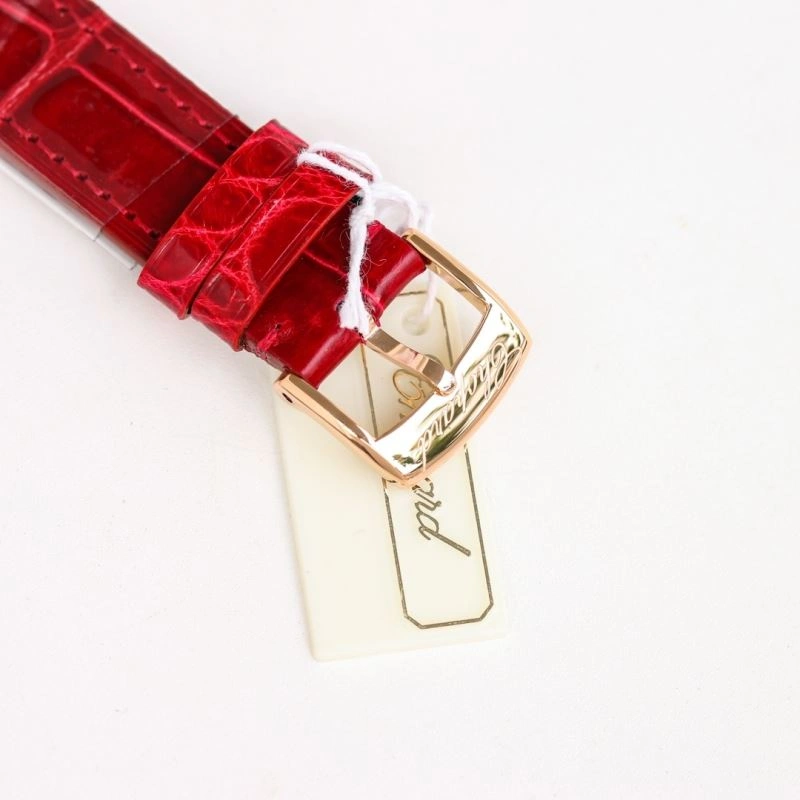 WellDesigned CARTIER Watches 180853