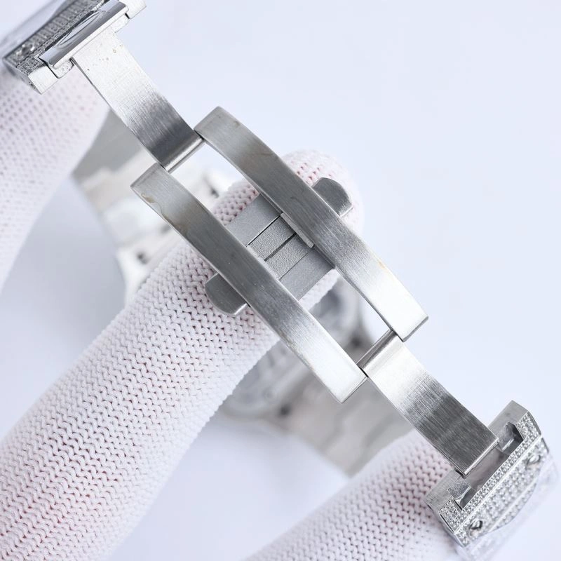 CARTIER Watches StreetReady 180878