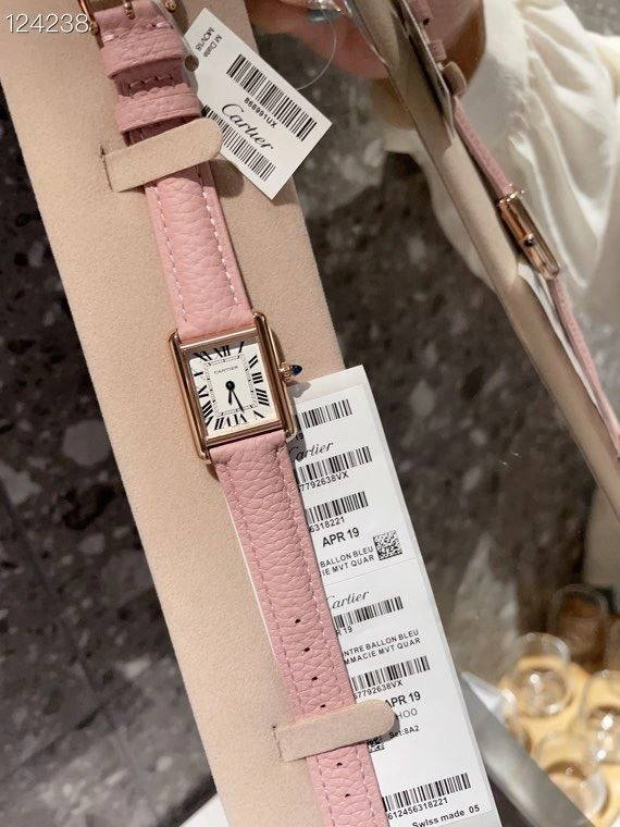 Tailored CARTIER Watches 180841