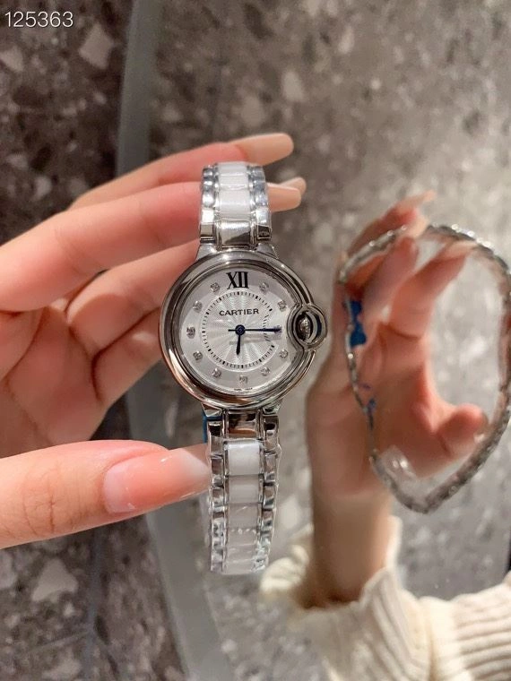 Bright CARTIER Watches 180839