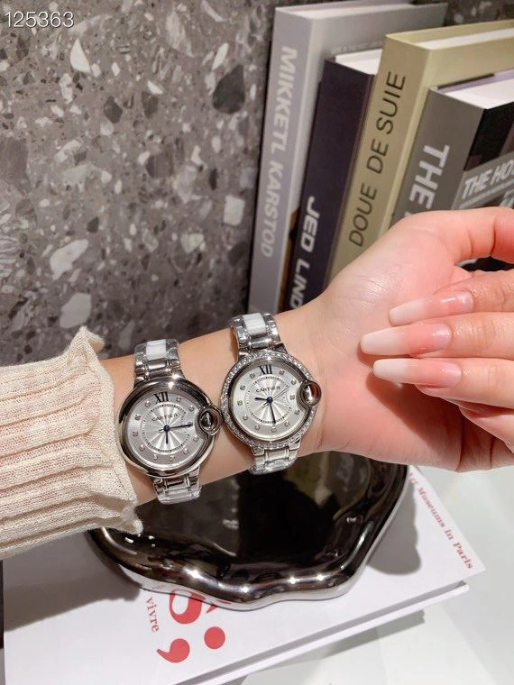 Bright CARTIER Watches 180839