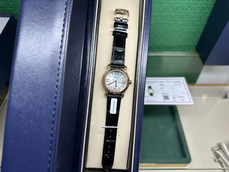 Trendy CARTIER Watches 180820