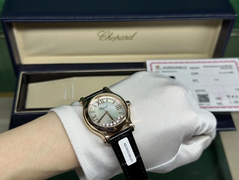 Trendy CARTIER Watches 180820