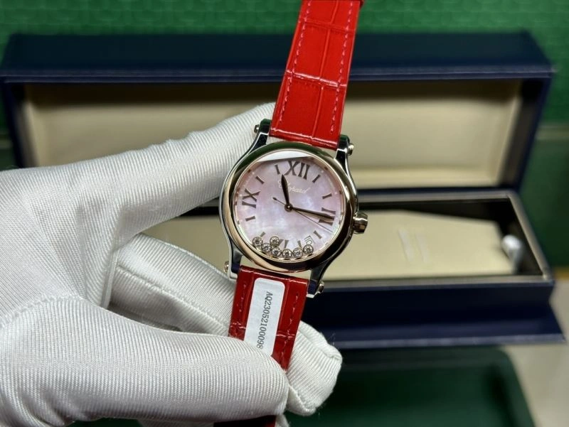 Supportive CARTIER Watches 180810