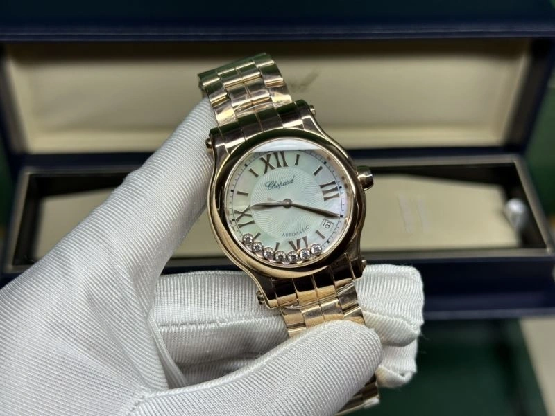 Colorful CARTIER Watches 180766