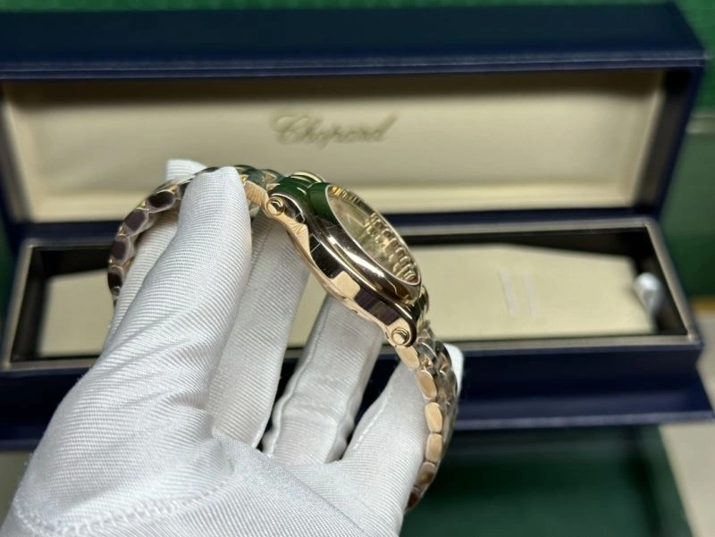 Colorful CARTIER Watches 180766