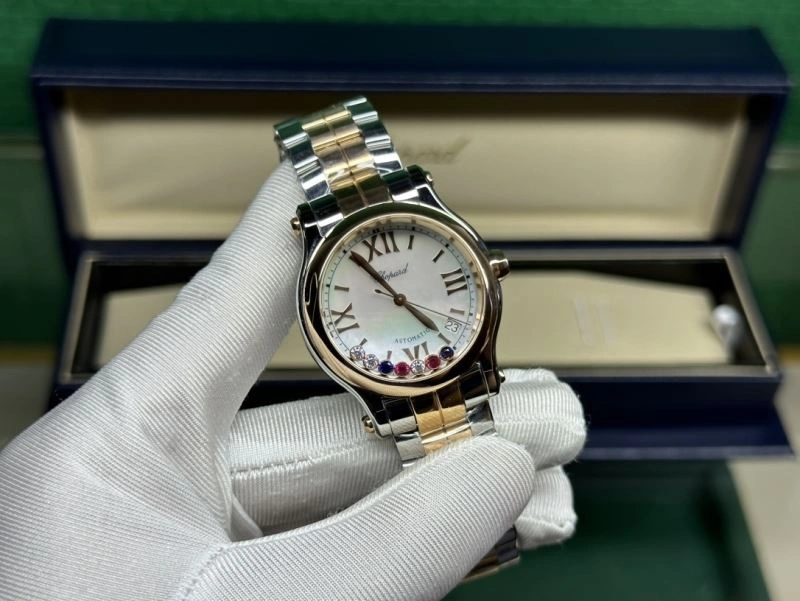 SmoothTexture CARTIER Watches 180771