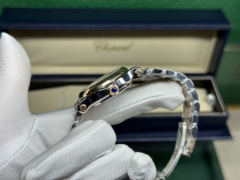 SmoothTexture CARTIER Watches 180771