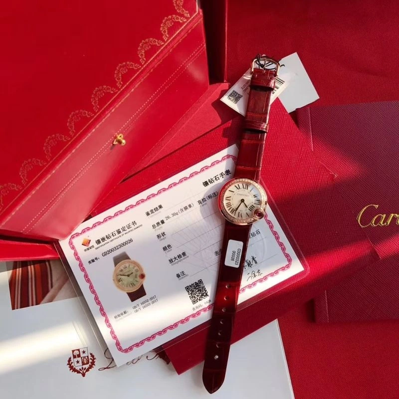Sporty CARTIER Watches 180755