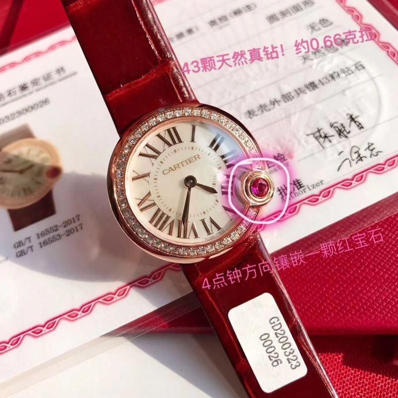Sporty CARTIER Watches 180755