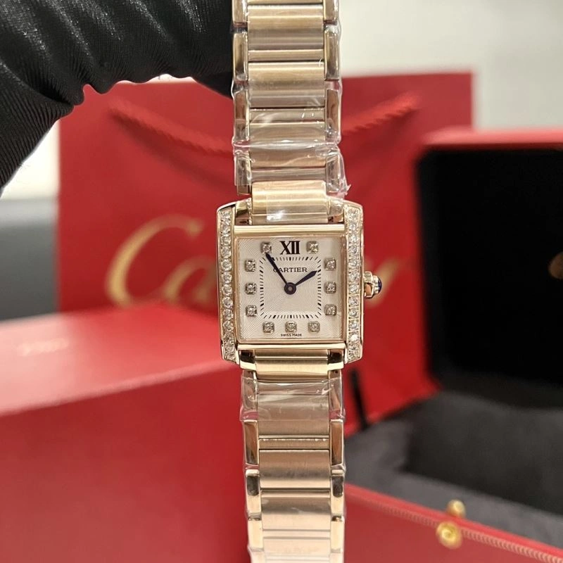 UrbanStyle CARTIER Watches 180748