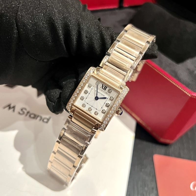 UrbanStyle CARTIER Watches 180748